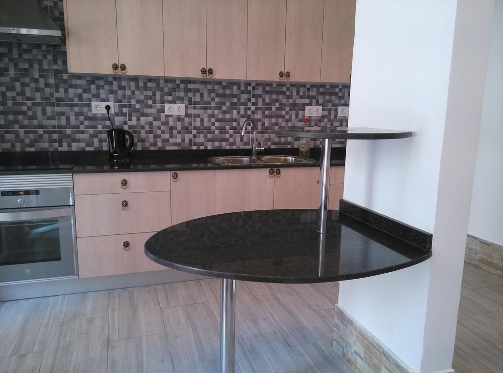 Apartamentos Bcntourism Pineda de Mar Bagian luar foto