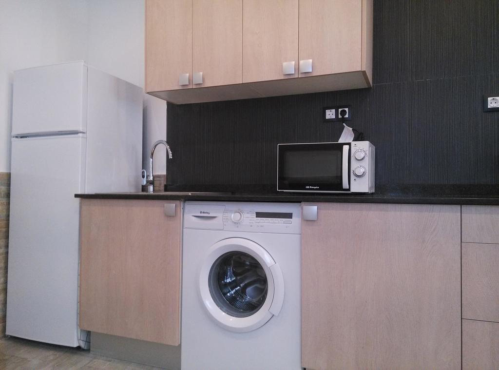 Apartamentos Bcntourism Pineda de Mar Bagian luar foto