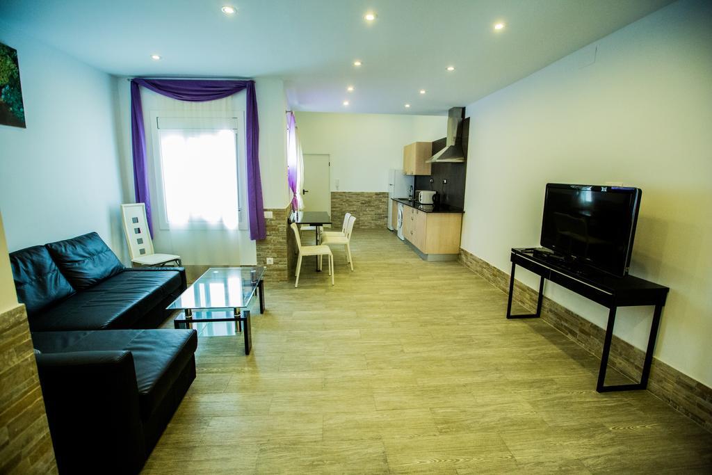 Apartamentos Bcntourism Pineda de Mar Bagian luar foto